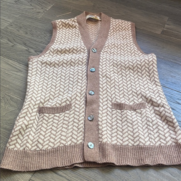 Golden Horse | Vintage 100% Virgin Wool Brown and Cream Knit Vest Size XXL - Picture 2 of 13